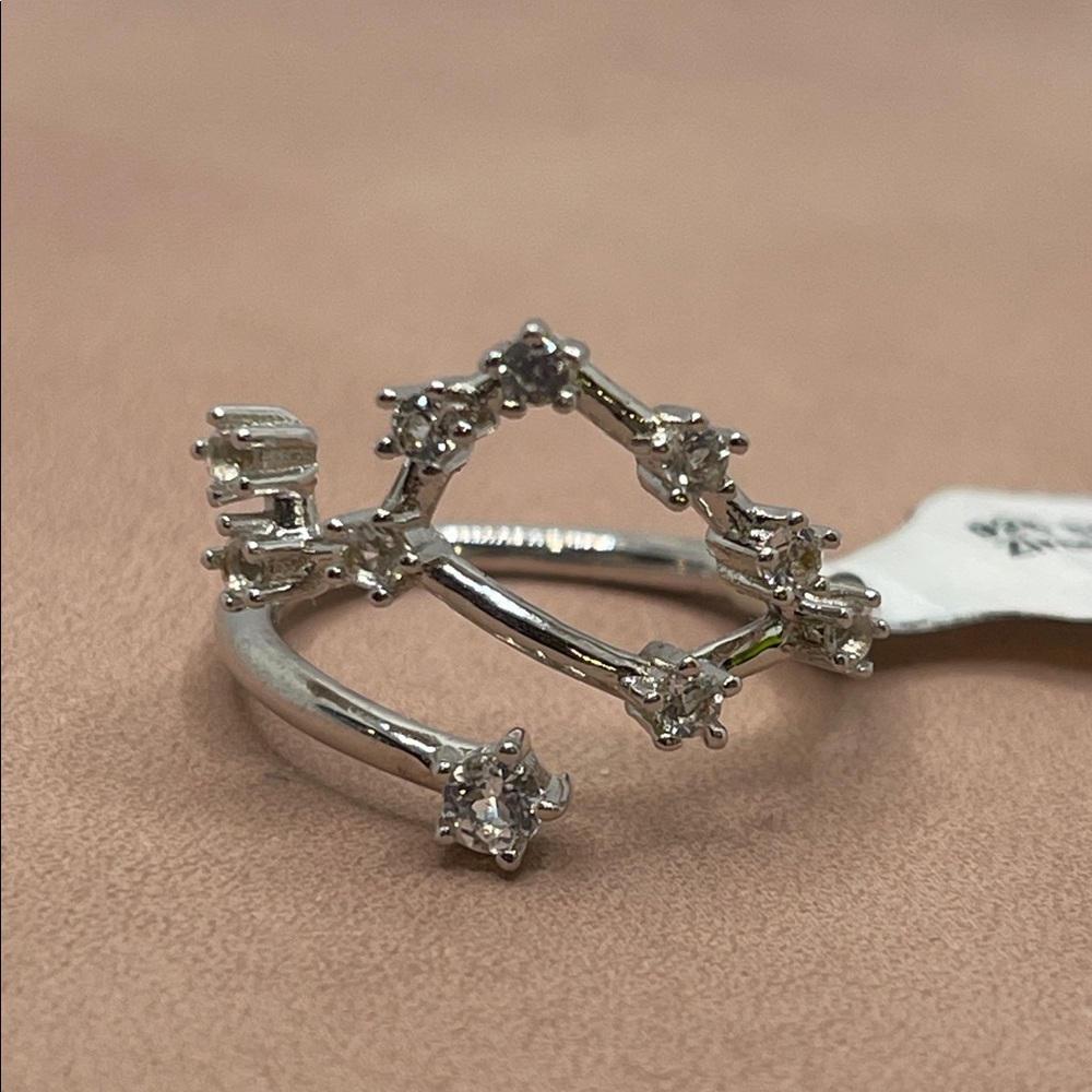 Sterling Silver Zircon Gems Ring LEO in stars